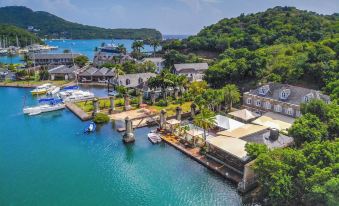 Admiral's Inn and Gunpowder Suites