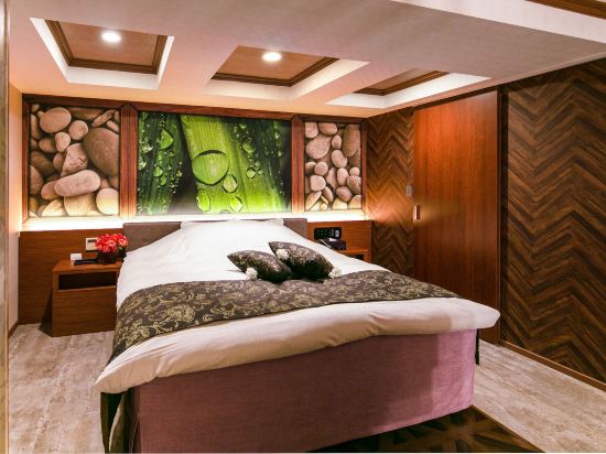 Hotel Regent (Adult Only)