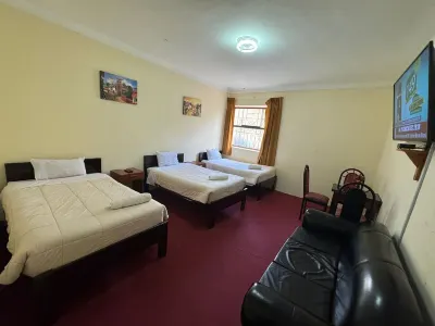 Huayna House Go