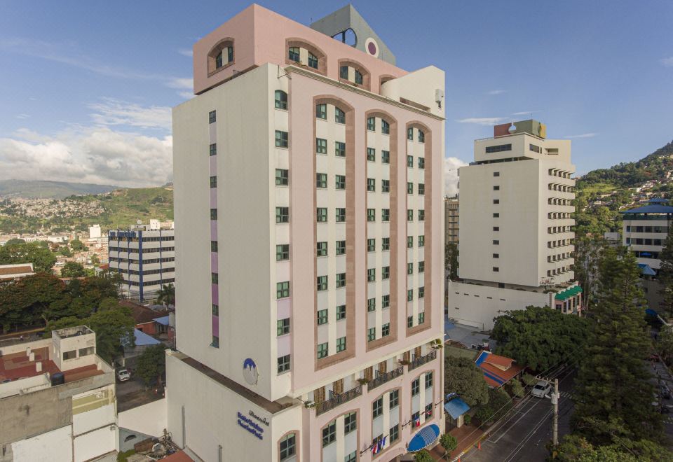 hotel overview picture