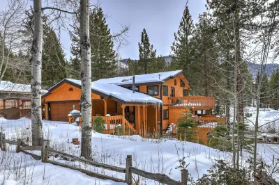 Tahoe Forest Chalet 3Br House w/ Mountain Views