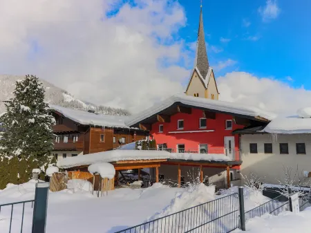 Chalet in Krimml Near Zillertal Slopes Отели рядом с достопримечательностью «Wasserwelten Krimml»