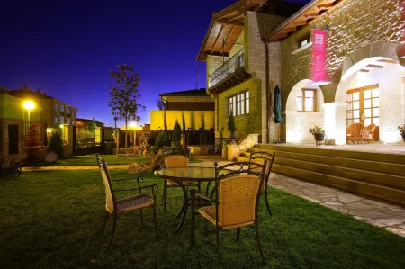 Hotel El Juglar Отели в г. Орисоайн