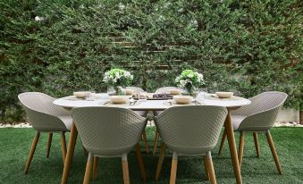 Elaia Luxury Condo Glyfada