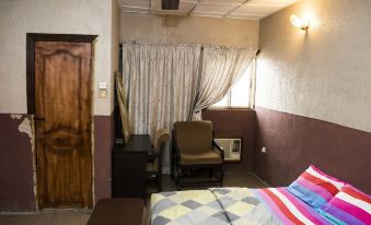 Wazobia Plaza Hotel