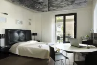 Tenuta Santi Giacomo e Filippo Hotels in Urbino