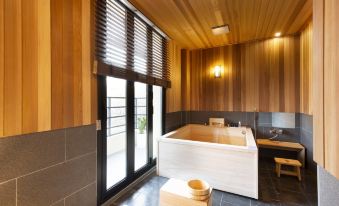 Tomonoya Hotel and Ryokan Gyeongju