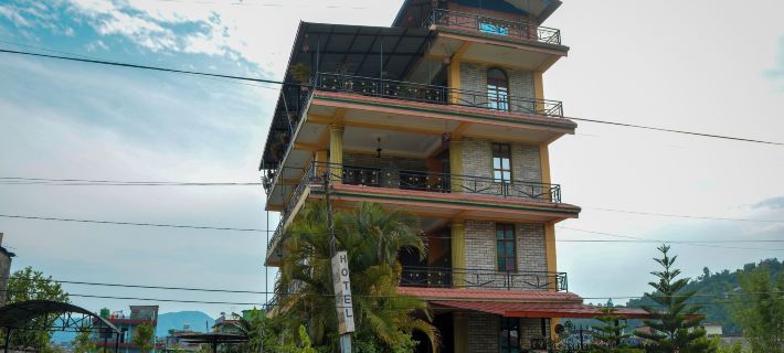 Hotel Young's Stupa Hotels in Kaski