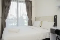 Elegant and Comfy Studio at Sky House BSD Apartment - Gym