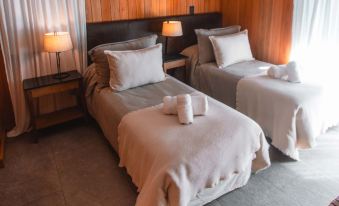 El Refugio Ski & Summer Lodge