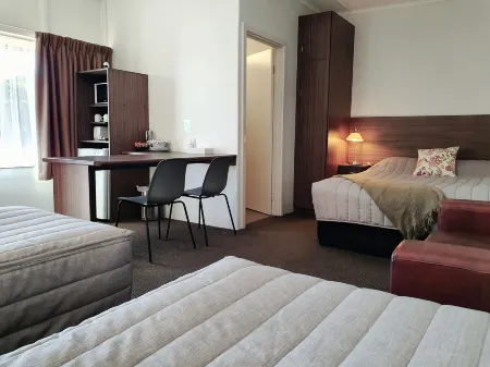 Motel Riverbend Отели в г. Тейлем Бенд