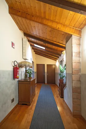 Residence Antico Borgo Отели рядом с достопримечательностью «Моденский кафедральный собор»