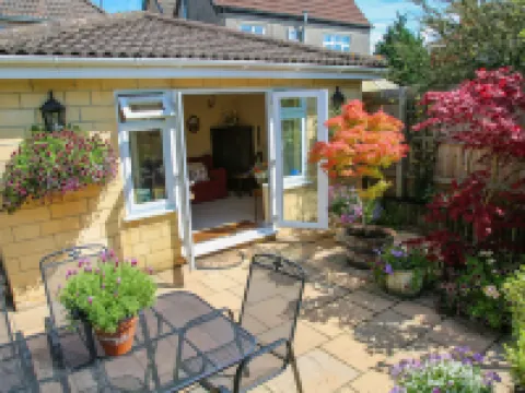 London Road Guest Accommodation Hotels in Chippenham