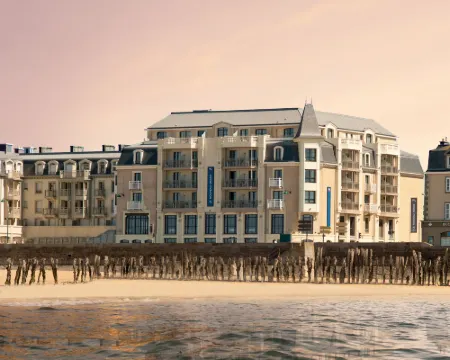 Hôtel le Nouveau Monde Hotels in Saint Malo