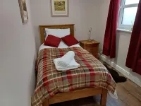 Central Ripon - Sleeps 3 - Garden - Pet Friendly Hotels in Ripon