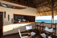 Corail Noir Hotel - bar