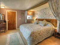 Tinhay Mill Hotels in Launceston