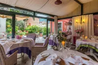 Charming Hotel dei Chiostri Hotels in Borgo Valbelluna