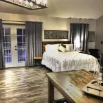 Papillon Cellars - the Loft Hotel di Mariposa