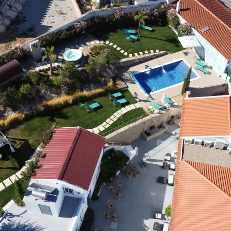 Carvoeiro B&B and Spa