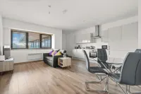 Hamilton Grace - the Quadrant