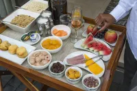 ฮวางเซ ซาฟารี ลอดจ์ - พร้อมอาหารเช้า