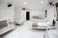 A Oca Hostel Bar