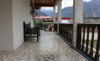 Abshar Hotel