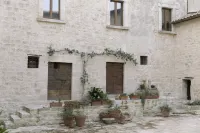 Castel di Luco Hotels in Acquasanta Terme