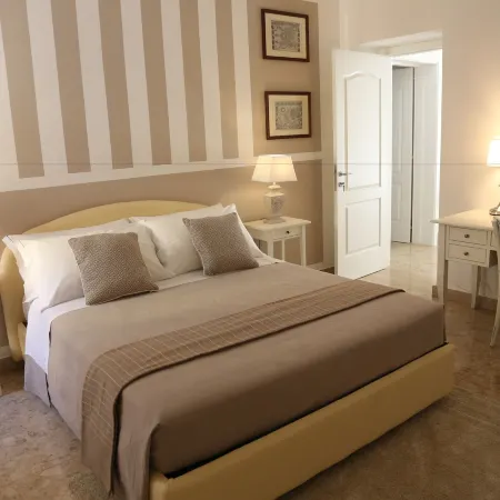 Dimi House