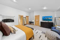 Modern Lake Tahoe Retreat Ski and Swim