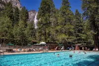 Yosemite Valley Lodge Hotels in Yosemite West