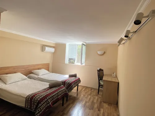 Green House Guest House Hotels in Dzevri