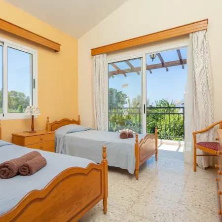 Sun Beach Villa Thio Large Private Pool Walk to Beach A C Wifi Car Not Required - 2840