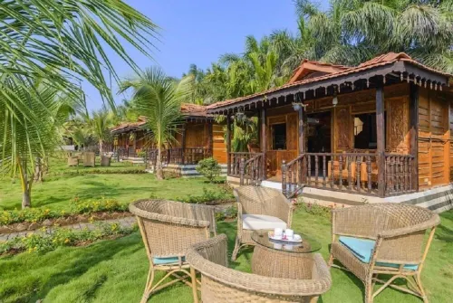 Little Cove Nature Resort Hotel di Ozarkhede