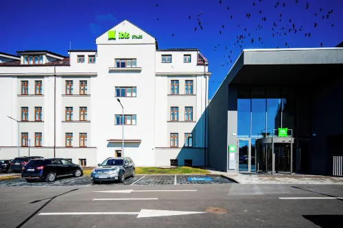 Ibis Styles Sibiu Arsenal Hotels in Решинарі