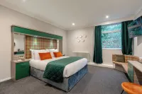 The Whitehall Hotel & Distillery Hotels in Ramsbottom