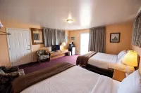 Bells Melody Motel Hotels in Mackinaw Township