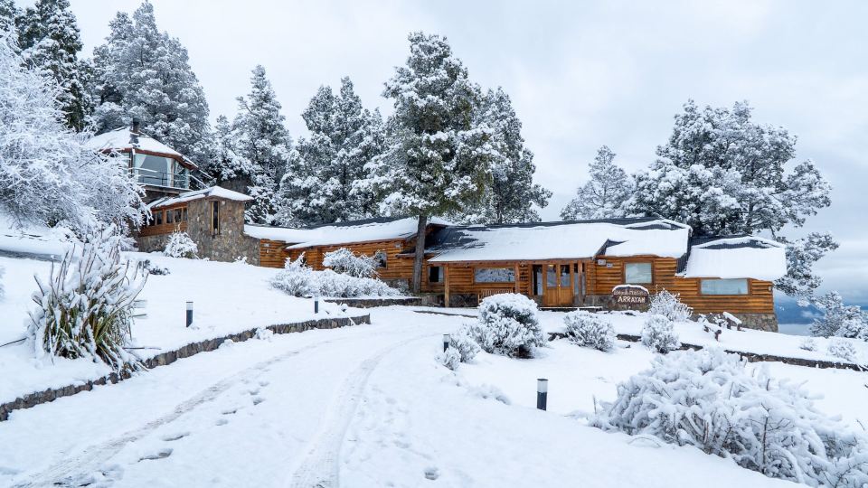Arrayan Lake View Mountain Lodge & Casa de Te Arrayan
