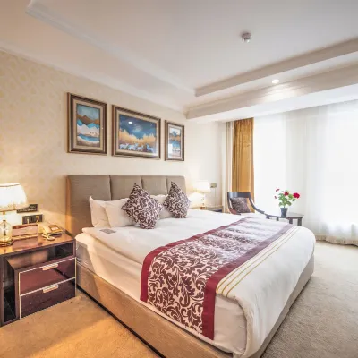 Royal House Hotel 2 Hotels near KHANBURGEDEI Center