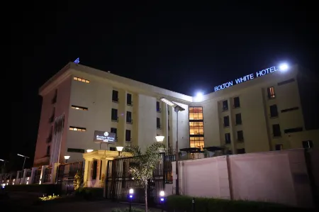 Bolton White Hotel Отели рядом с достопримечательностью «Nike Art Gallery, Abuja»