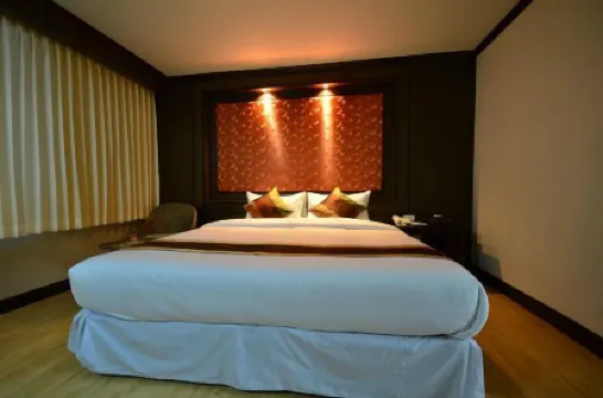 ピヤポン パビリオン ホテル