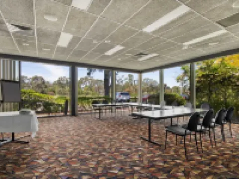 Quality Inn & Suites Traralgon Hotels in Traralgon