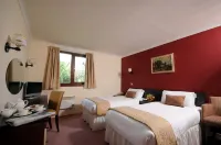 Highlander Hotel ‘A Bespoke Hotel’ Hotels in Kingussie