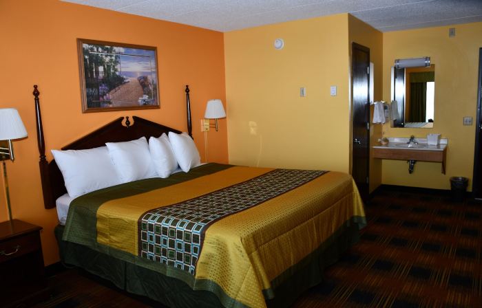 Regency Inn & Suites Faribault