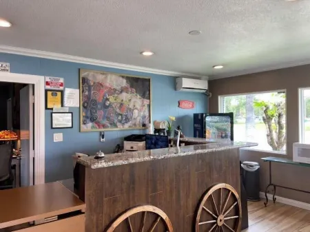 Westward Wagon Inn Theme Park Entrance Отели рядом с достопримечательностью «Medieval Times Buena Park»