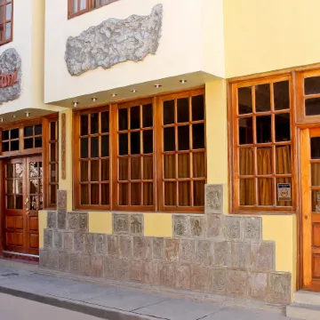 Qelqatani Hotel Отели в г. Пуно