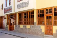 Qelqatani Hotel Hotel dekat Sillustani