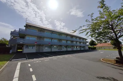 康鉑卡昂蒙德威爾飯店 住宿飯店