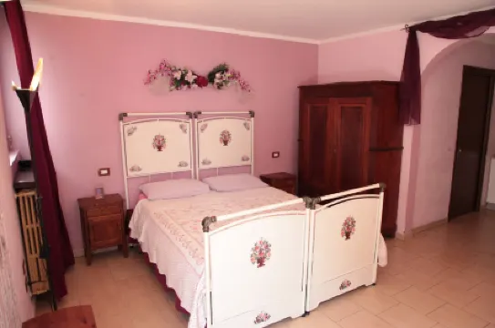 快樂櫻桃樹家庭旅館